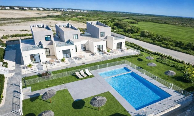 Adosado - Obra nueva - Baños y Mendigo -
                Altaona Golf