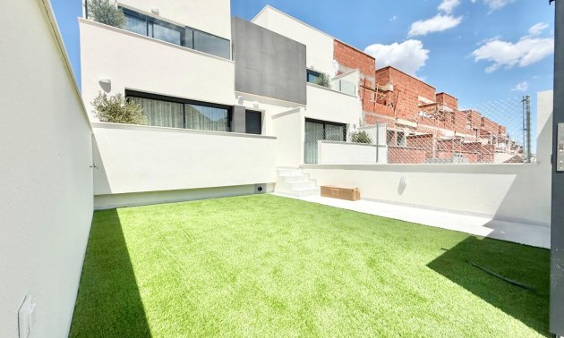 Adosado - Obra nueva - Cox - San Fernando
