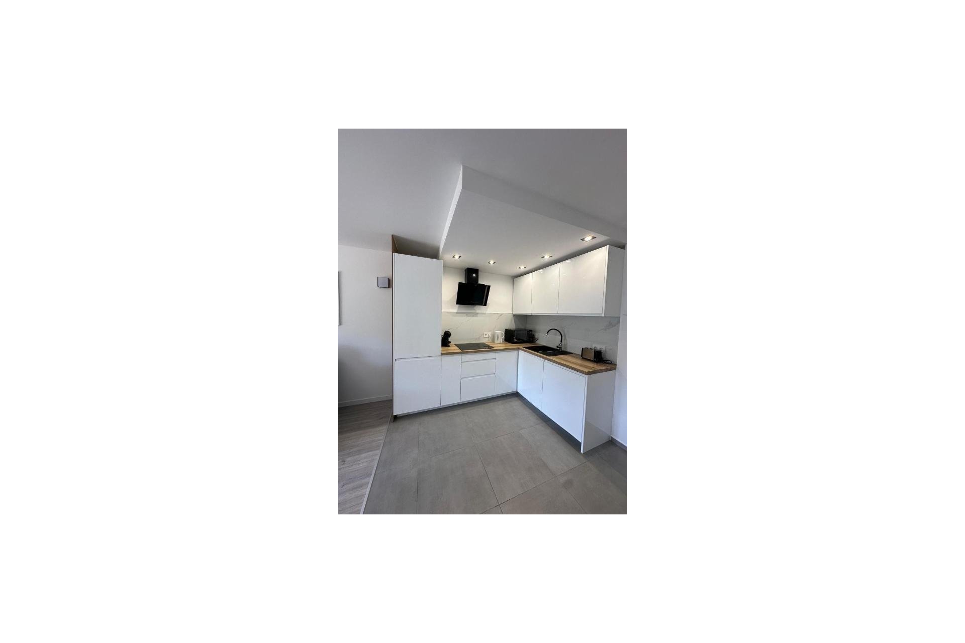 Alquiler a largo plazo - Apartamento / piso -
Torrevieja - Los Frutales