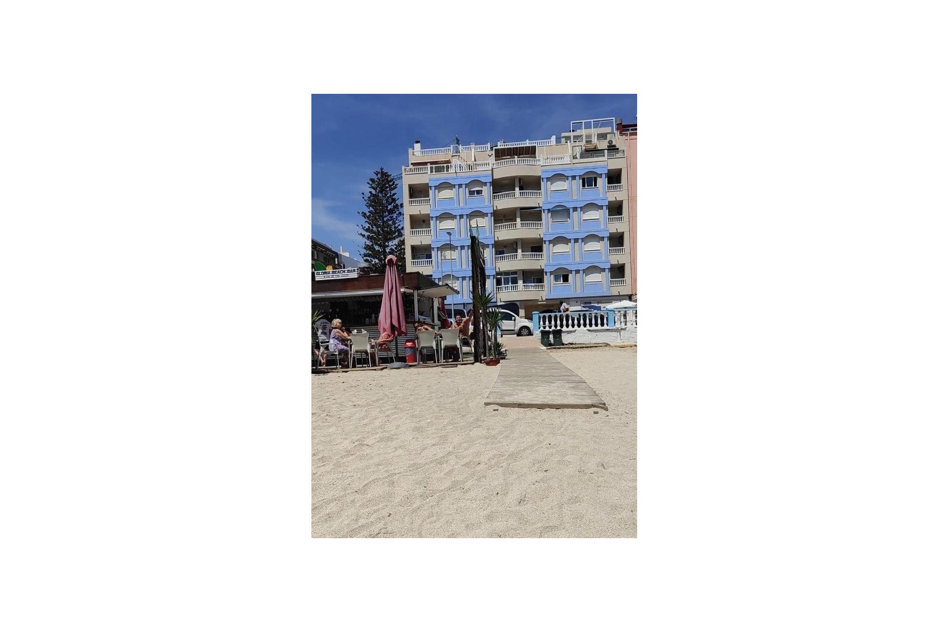 Alquiler a largo plazo - Apartamento / piso -
Torrevieja - Playa de los Locos