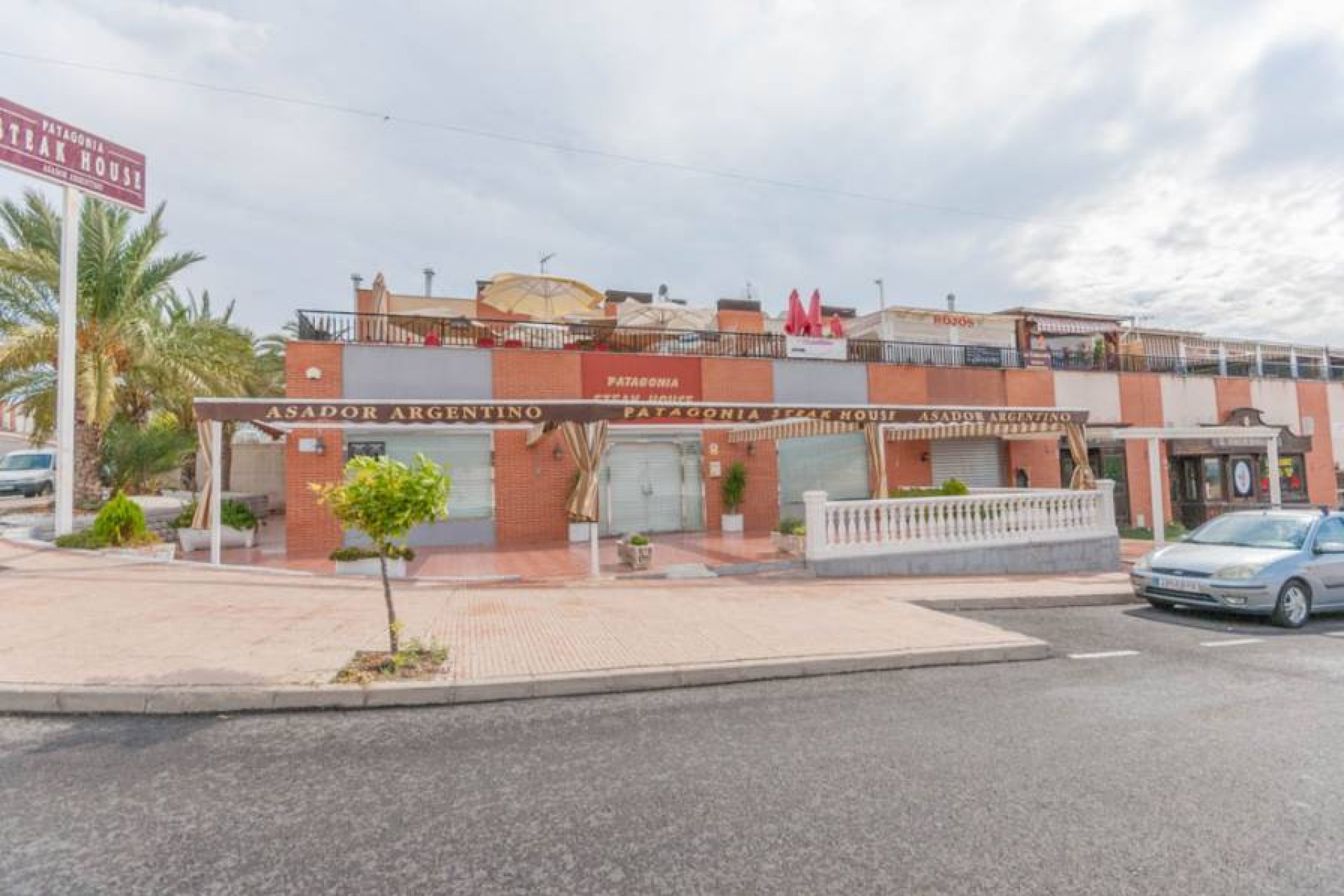 Alquiler a largo plazo - Comercial -
San Fulgencio - La Marina