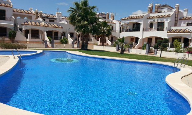 Apartament / Duplex - Resale - Orihuela Costa -
                Villamartín