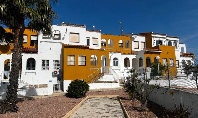 Apartamento / piso - Reventa - Ciudad Quesada - Altos de Quesada