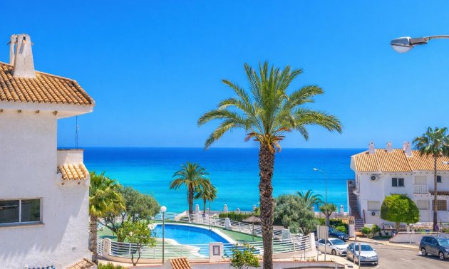 Apartamento / piso - Reventa - Orihuela Costa -
                Aguamarina