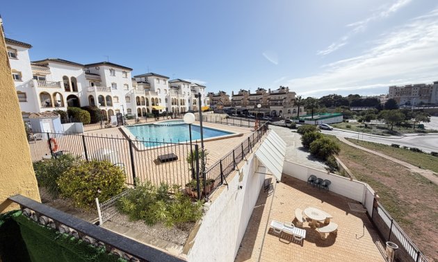 Apartamento / piso - Reventa - Orihuela Costa - La Zenia