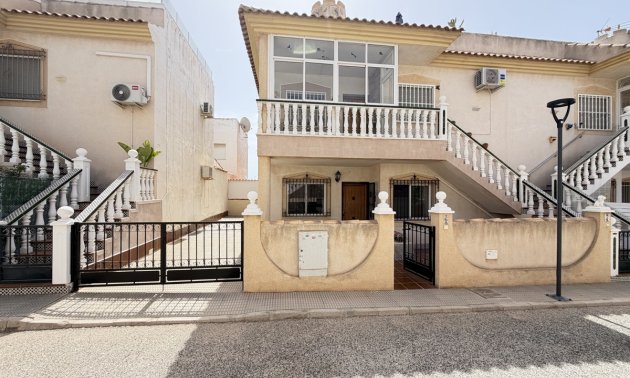 Apartamento / piso - Reventa - Orihuela Costa - La Zenia