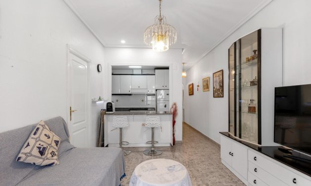 Apartamento / piso - Reventa -
            Torrevieja - 99RC-48027