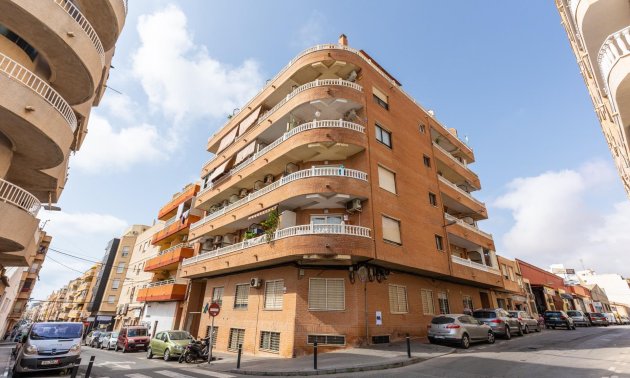 Apartamento / piso - Reventa - Torrevieja - Centro