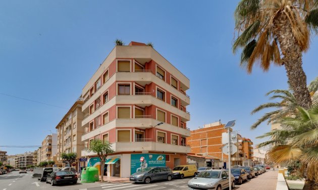 Apartamento / piso - Reventa - Torrevieja - Centro