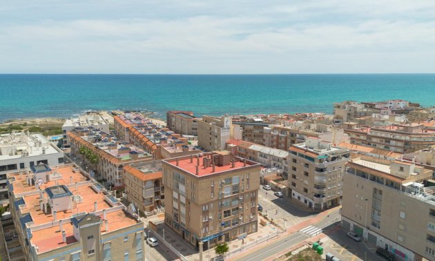 Apartamento / piso - Reventa - Torrevieja - La Mata