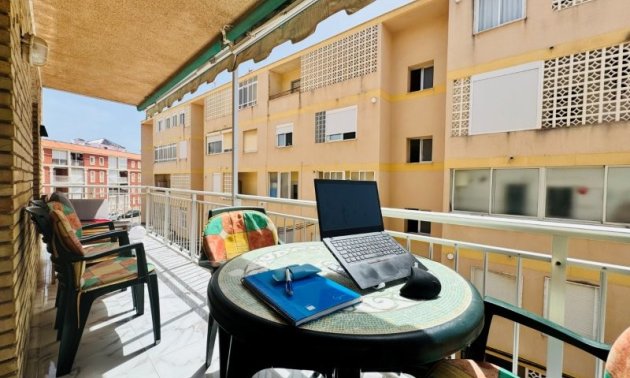 Apartamento / piso - Reventa - Torrevieja - La Mata