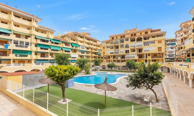 Apartamento / piso - Reventa - Torrevieja - La Mata