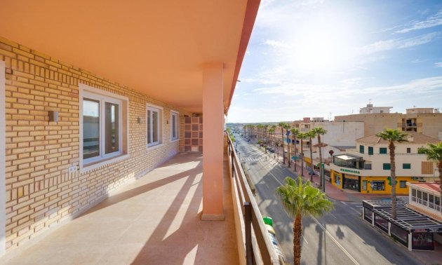 Apartamento / piso - Reventa - Torrevieja - Playa de los Naufragos