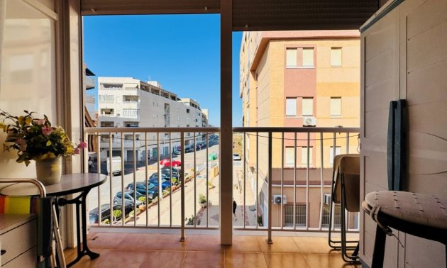 Apartamento / piso - Reventa - Torrevieja - Puerto Romano