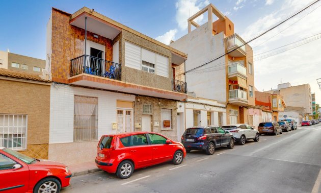 Apartamento / piso - Reventa - Torrevieja - Torrevieja
