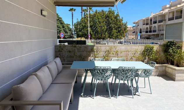Apartamento / piso - Reventa - Torrevieja - Torrevieja