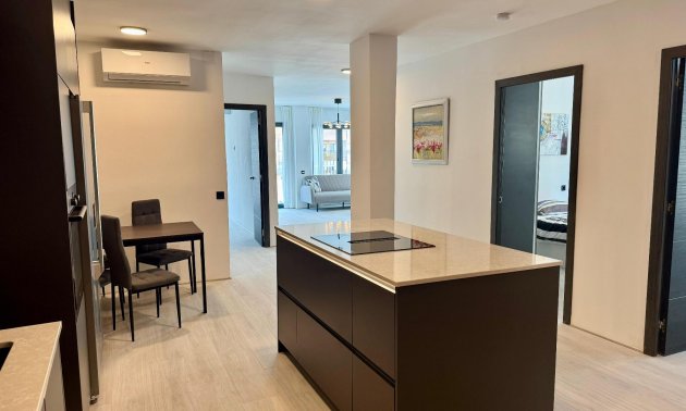 Apartamento / piso - Reventa - Torrevieja - Torrevieja