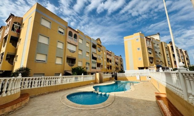 Apartamento / piso - Reventa - Torrevieja - Torrevista Playa