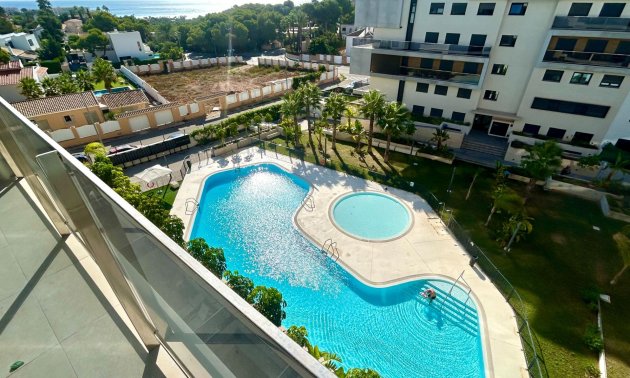 Apartment / flat - Resale - Dehesa de campoamor -
                Campoamor