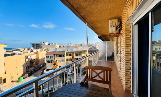 Apartment / flat - Resale - La Mata - La Mata