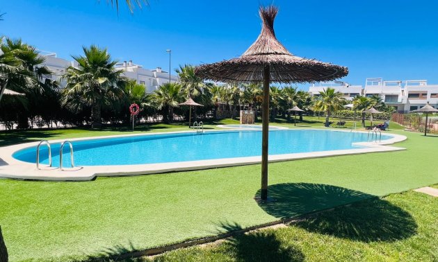 Apartment / flat - Resale - Los Montesinos - Entre Naranjos / Vistabella Golf