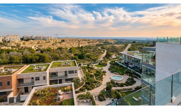 Apartment / flat - Resale - Orihuela Costa -
                Campoamor