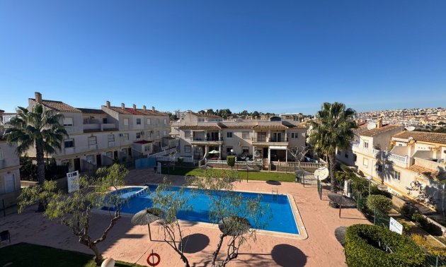 Apartment / flat - Resale - Orihuela Costa -
                Las Filipinas