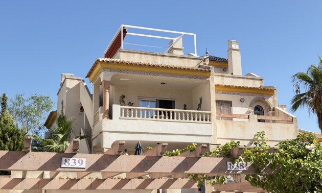Apartment / flat - Resale - Orihuela Costa - Las Ramblas