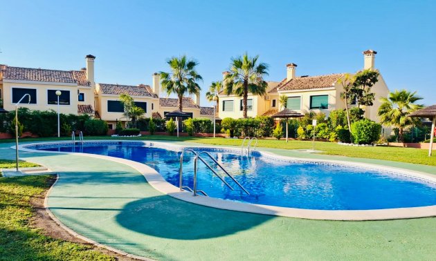 Apartment / flat - Resale - Orihuela Costa - Lomas de Campoamor