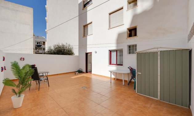 Apartment / flat - Resale - Torrevieja - Estacion de autobuses