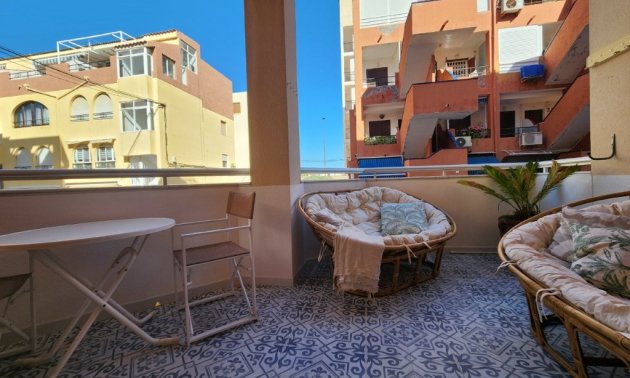 Apartment / flat - Resale - Torrevieja - La Mata