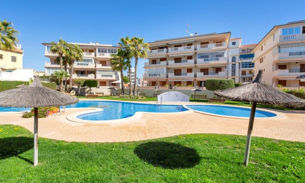 Apartment / flat - Resale - Torrevieja - La Mata