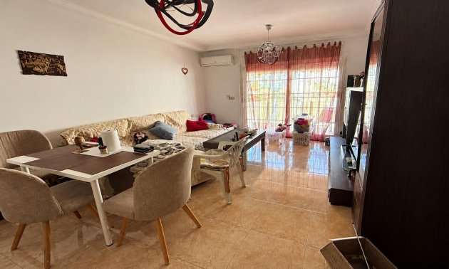 Apartment / flat - Resale - Torrevieja - Nueva Torrevieja