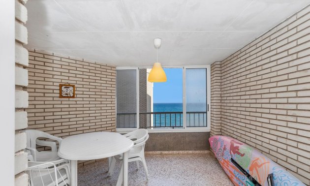 Apartment / flat - Resale - Torrevieja - Playa de los locos