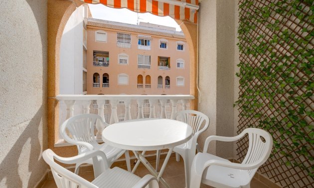 Apartment / flat - Resale - Torrevieja - Playa del Cura