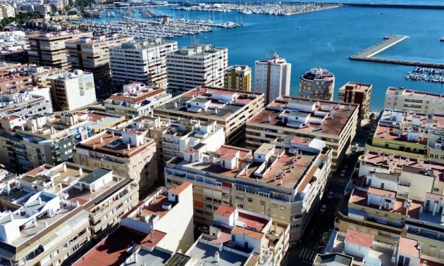 Apartment / flat - Resale - Torrevieja -
                Playa Los Naufragos