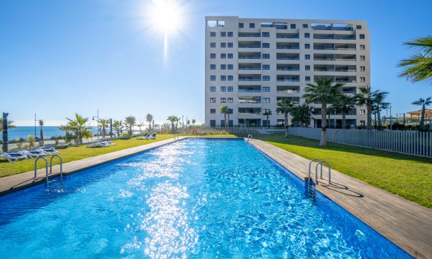 Apartment / flat - Resale - Torrevieja -
                Punta prima