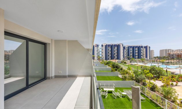 Apartment / flat - Resale - Torrevieja - Punta prima