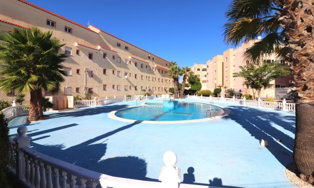 Apartment / flat - Resale - Torrevieja - San Luis