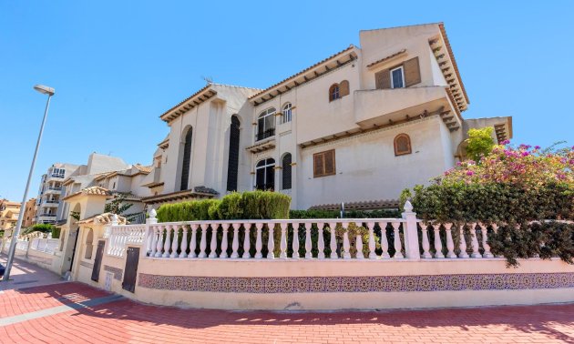 Apartment / flat - Resale - Torrevieja - Torreblanca