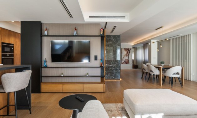 Apartment / flat - Resale - Torrevieja - Torrevieja - Centre