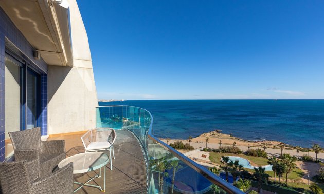 Ático - Reventa - Torrevieja -
                Punta prima