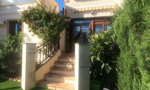 Bungalow - Resale - Algorfa - La Finca Golf Resort