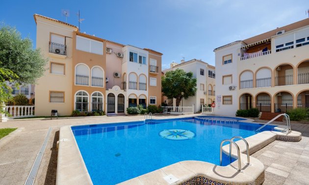 Bungalow - Resale - Torrevieja - La Veleta