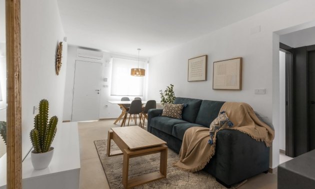 Bungalowy - Wynajem długoterminowy - Torrevieja - Frutales - Rosaleda