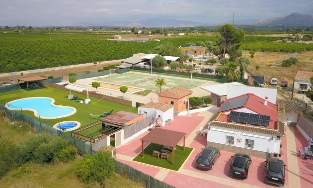 Country House - Resale - Benferri -
                Benferri - Country