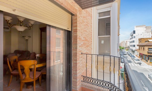 Duplex - Resale - Torrevieja -
                Centro