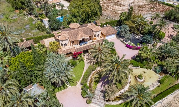 Finca - Reventa - Elche -
                Elche - Country