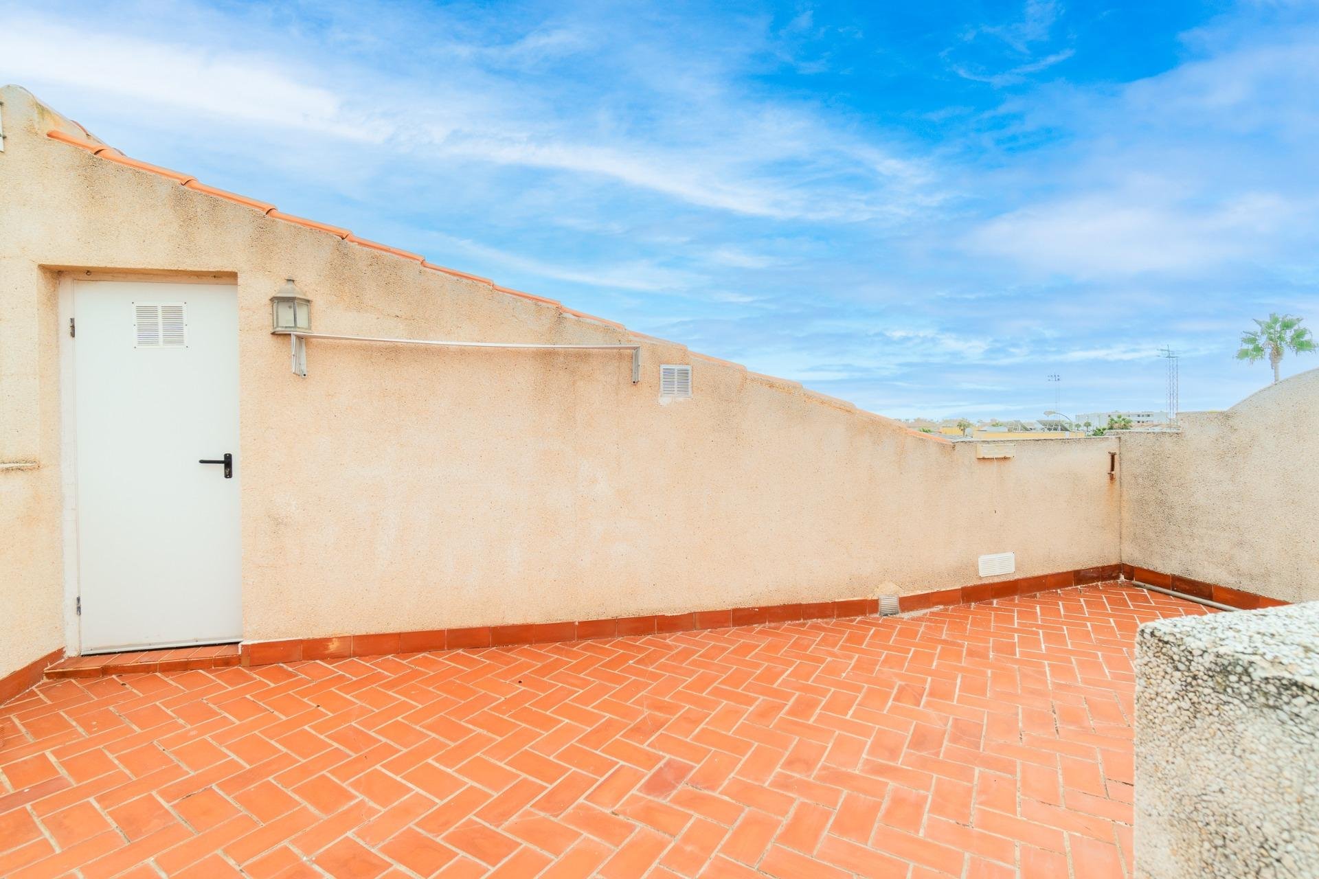 Long Term Rental - Apartment / flat -
Orihuela Costa - Playa Flamenca