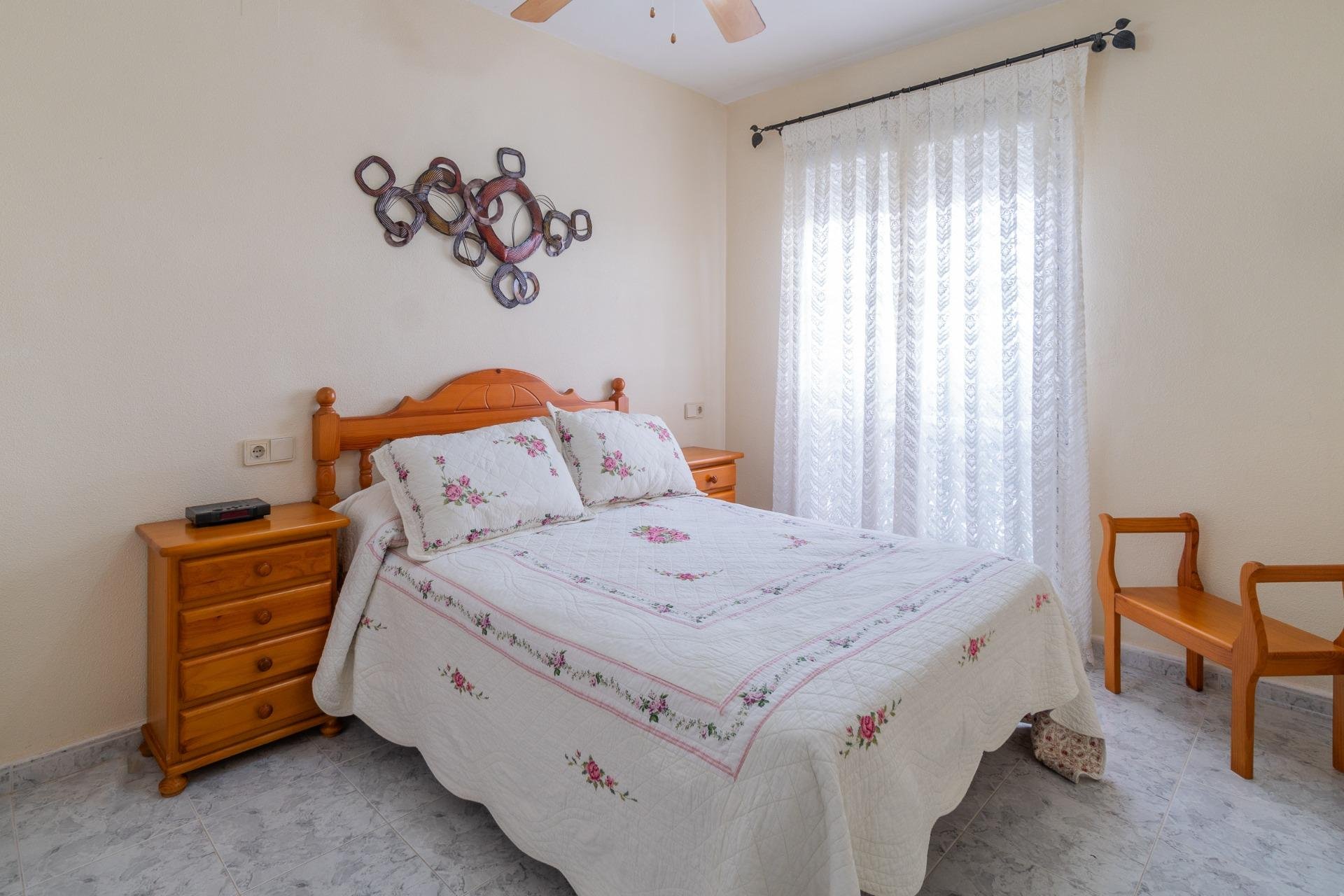 Long Term Rental - Bungalow -
Orihuela Costa - Playa Flamenca